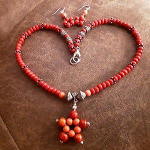 Handmade red gem  star pendant necklace and earrings set.